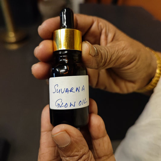 Suvarna Glow Oil Front image
